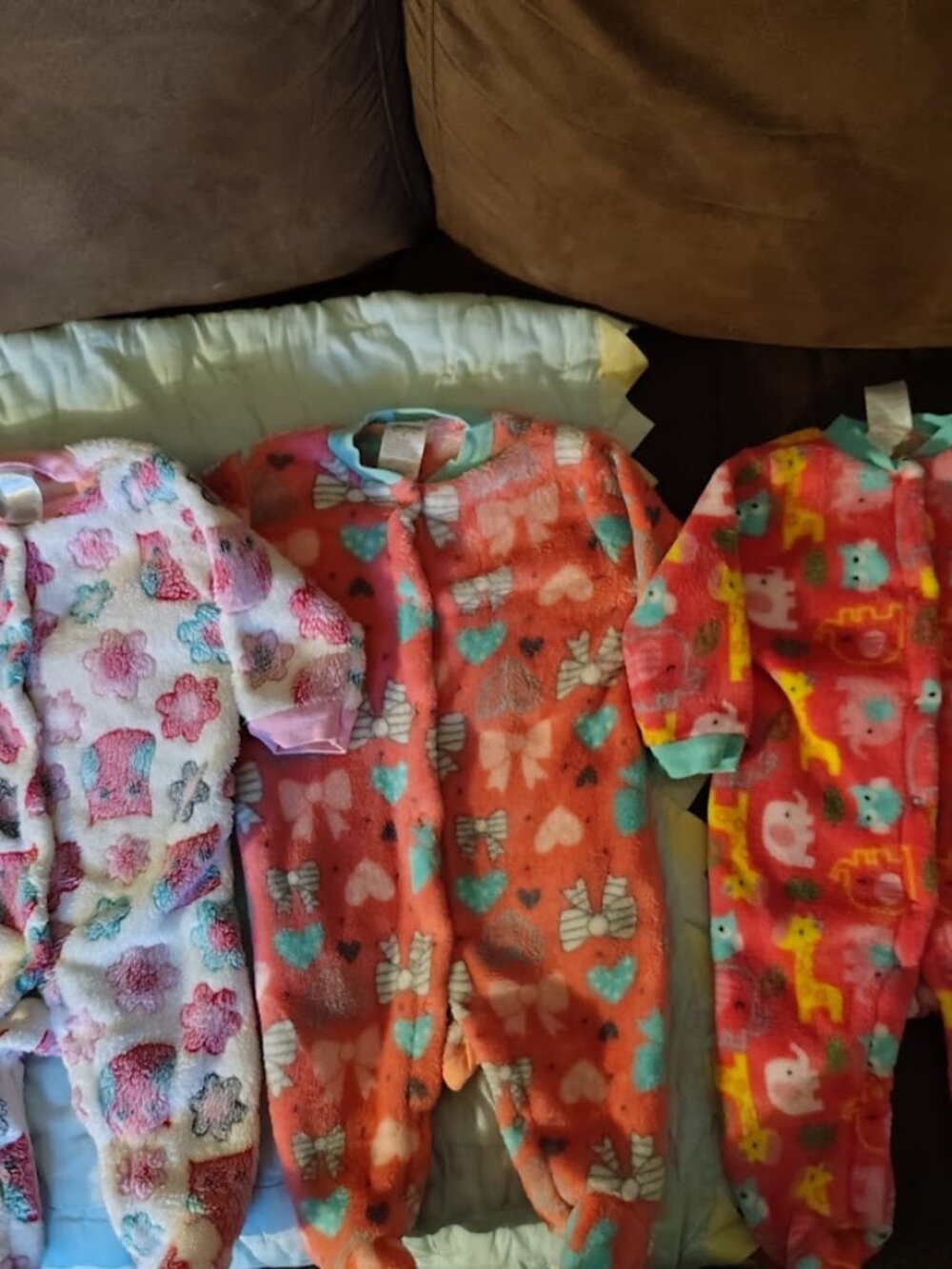 Infant Girls Set of 3 Baby Gear Fuzzy Footie Pajamas Size 0-3 Months